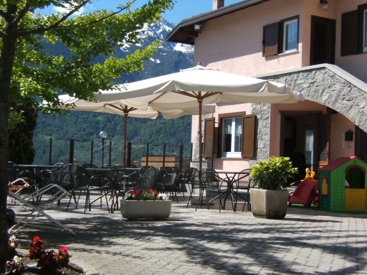 Hotel Ristorante Miravalle Teglio Zewnętrze zdjęcie