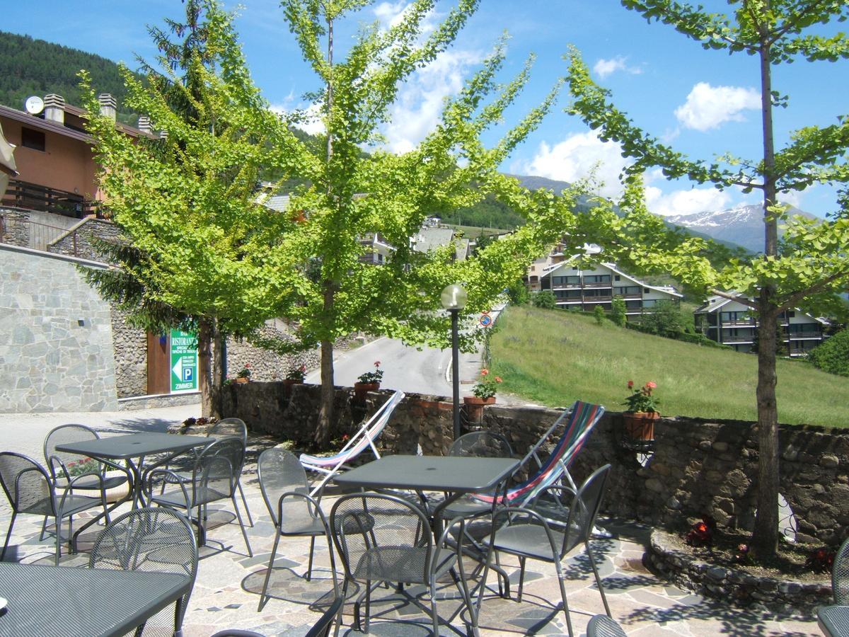 Hotel Ristorante Miravalle Teglio Zewnętrze zdjęcie