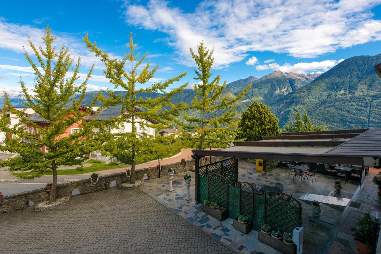 Hotel Ristorante Miravalle Teglio Zewnętrze zdjęcie